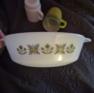 Fire King Meadows Milk Glass Casserole Dish And 2 Mugs